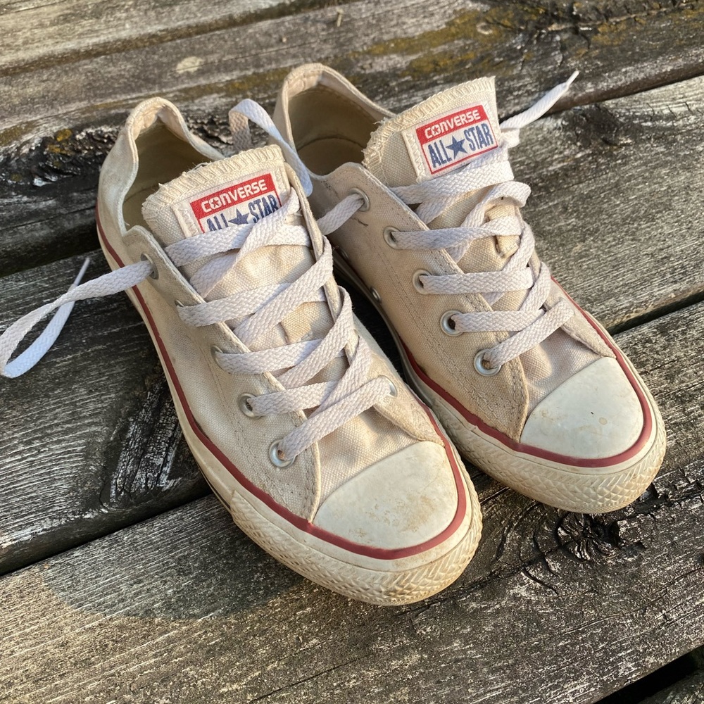 ❤️ WHITE LOW RISE CONVERSE